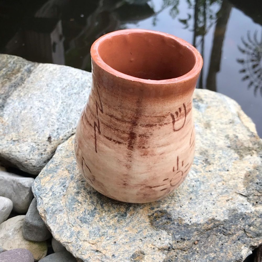 ‎Handmade Pottery Vase - Picture 5 of 8